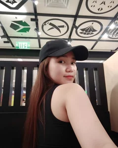 HornyAsian4uxx Public Pic