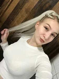 Zdjęcia LorettaGladman Public:  4