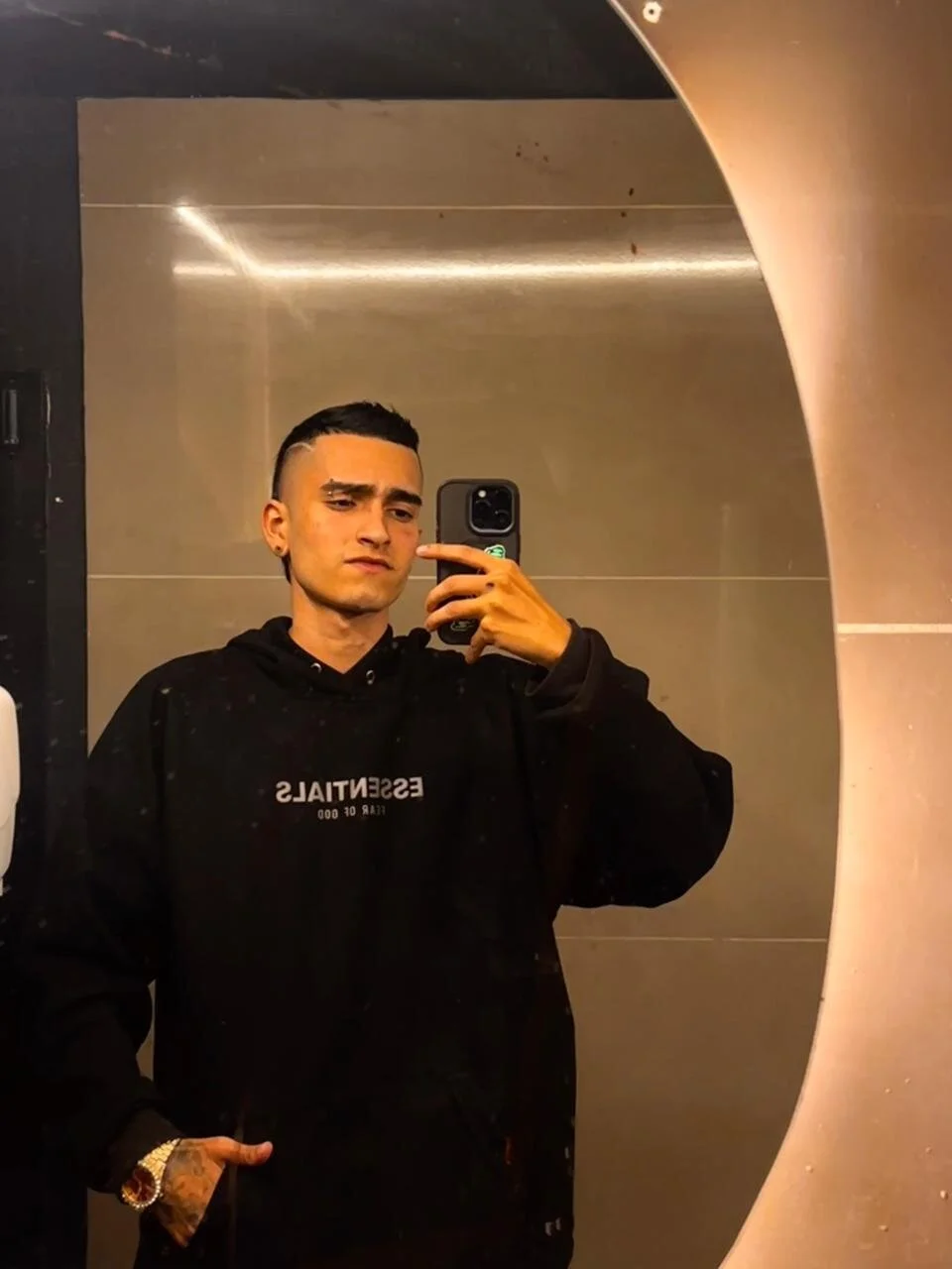 Ethann_Boy 님의 트렌드 중인 사진  7957개