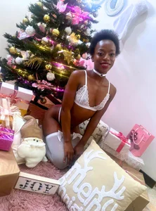 A very HOT Christmas od Coco_Kiss  7 snímek