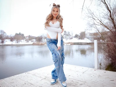 AvaShayy In your arms is no doubt the happiest place in the universe. Pic 2