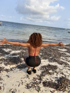 FitEbonyPrincess 🌴☀️🏝️ Island Life 🌊🐚💋 Pic 5