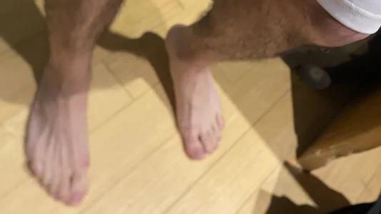 9x6batestudLA My feet Foto