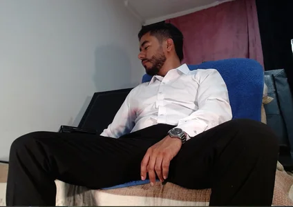 Tommhot Listo para ir al trabajo รูป  2