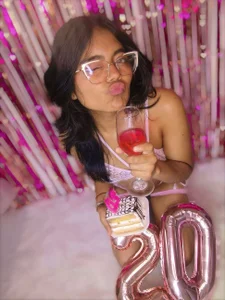 It's my birthday 🎈 od luna_velveth  2 snímek