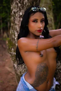 Alahia_Betancurr Instinct, skin, and temptation 🍃 صورة واحدة|Alahia_Betancurr Instinct, skin, and temptation 🍃 صورتان|Alahia_Betancurr Instinct, skin, and temptation 🍃  صور|Alahia_Betancurr Instinct, skin, and temptation 🍃  صورة