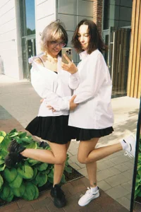 Layla_MuurKate and Molly图片 7