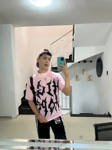 Iam_Caami_ Public 圖片