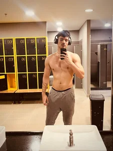 bbbeachboy Gym  9টি ছবি