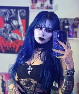 sakaexxx Makeup ✨️ - {count, plural, one {תמונה אחת} two {שתי תמונות} many {# תמונות} other {# תמונות}}