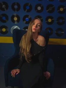 AdriannaBill Public Foto