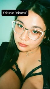 chloeblaze1Public图片 3