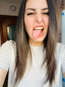 ValeriiMillsのPublicの 9枚の写真