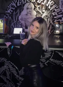 MelbaStelluti Me  3টি ছবি