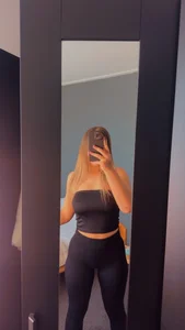 DominaDora17Public Bild