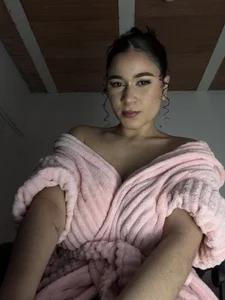 Scarlett_Vixet Public Pic 5