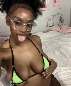 Aishadavis ME💚 Poză 6