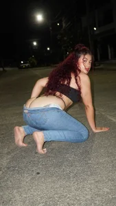 STREET de ZiaCarter_  3 Imagens