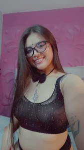 CarolineHot_04 Public Immagine  5