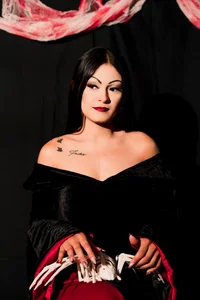 Morticia A. Addams ⚔️🌹🕸️ de AlannaGil  Imagens