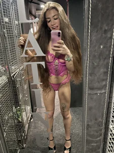 ValenciaTheVixenXX: Public ( 7 фото)