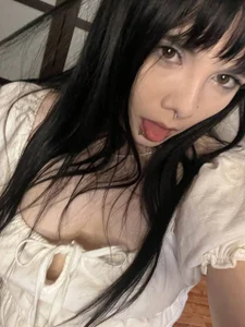 Zdjęcia alicegoth very white dress: 
