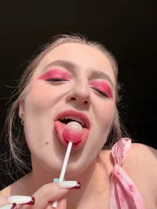 luna_berryy Lolipop 🍭😋 Immagine  3