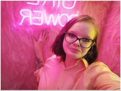 DivaMarisapower girl图片 4