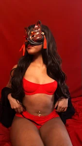 🦊💋 de LadyKitsune  4 photos