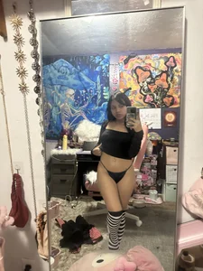 witchyelaine Love on me Billede 3