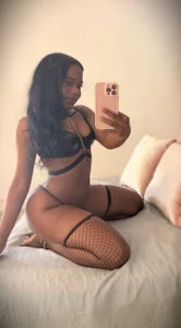 AmyRider_ Public Pic 3