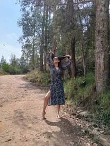 LeanaMaturee 🌿😏A walk in nature and a naughty thought or two Immagine  4