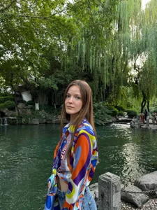 MoireBanbury Public Pic 5