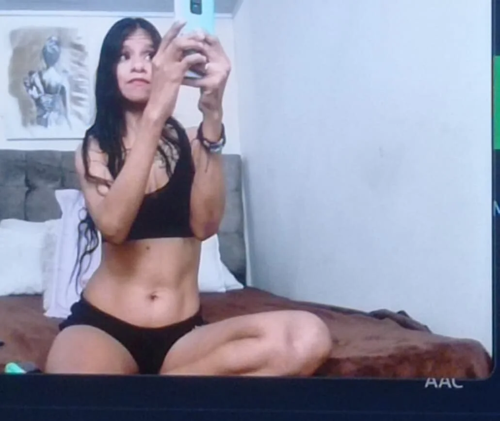 IssabellaJones 님의 트렌드 중인 사진  9849개