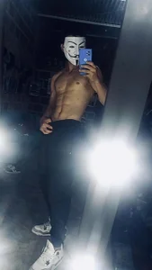 Luca_twinkk Public Pic 3