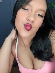 EmmaHole_ Blow me a kiss Fotka