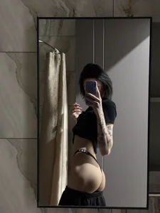 cherlybayyy S.L.U.T Pic 4