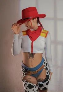 HannaRed_: Happy halloween 🎃🤠 ( 3 фото)