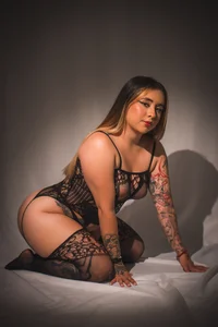 Lissmoonx_ 🔥 Black has never looked so tempting. Pic 3