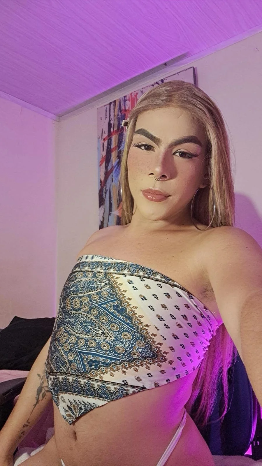 صور Antonella_copper الرائجة  5221