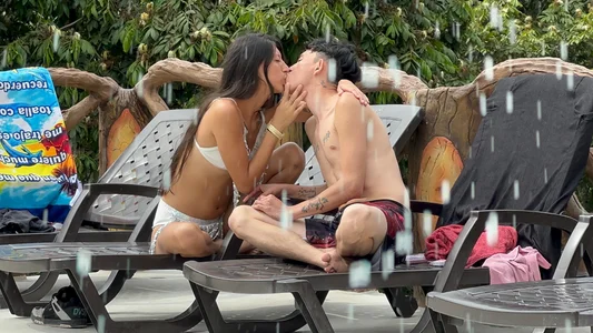 ARIANA_CRI-X Public Pic 2