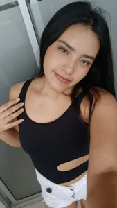 valeria_millers Public  4টি ছবি