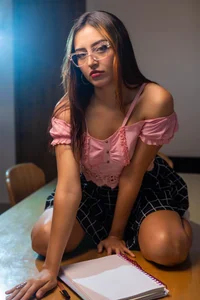 Lesly_sexy4u your favorite student Pic 3