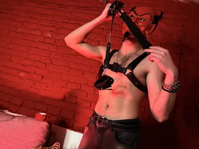 Welcome to my Dungeon de Harvey_Wiliams Foto 7