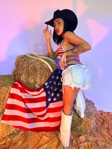 HAPPY 4TH OF JULY!! 🎇 od DanielaMorgans  7 snímek