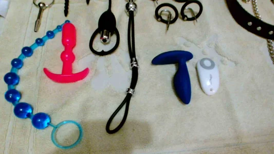 EXTREMSLAV MY NEW TOYS Pic 3