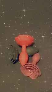 Nos jouets de SherineDivine_et_Hoyden  2 photos