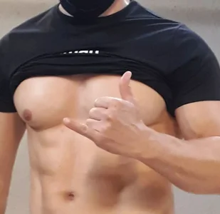 Apollo_21 kullanıcısının Mostrando peitoral albümü -  8 fotoğraf