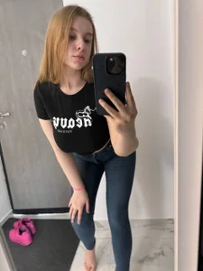 FreiaFlower jeeeeanse Bilde