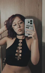 AlexaFoxy18 (⁠✯⁠ᴗ⁠✯⁠) Foto 2